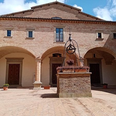 La Dimora Di Pietra Lägenhet Gubbio Exteriör bild
